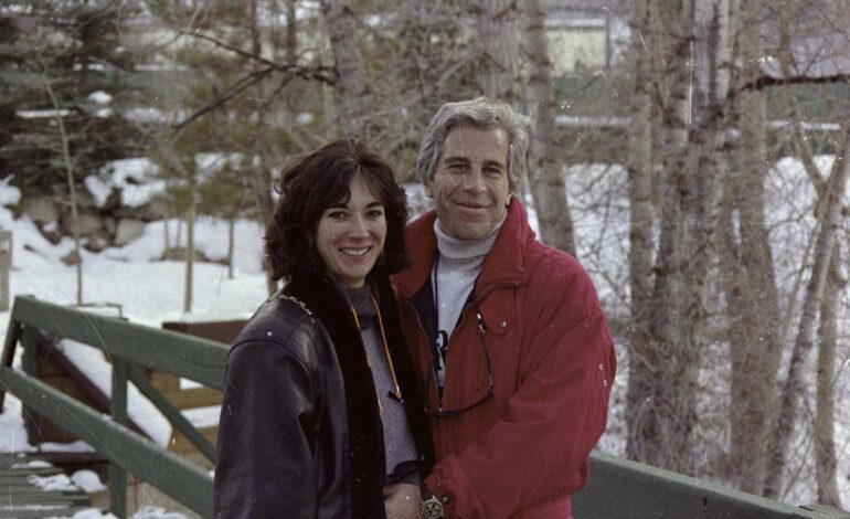 TRUMP CASO EPSTEIN | Ghislaine Maxwell responde a todas las preguntas del fiscal de EEUU