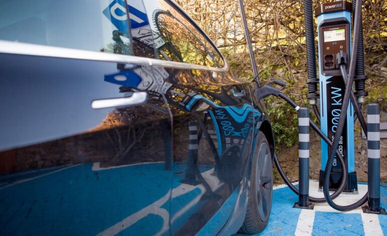 Powerdot inyecta más de 11 millones en Cataluña para expandir la recarga ultrarrápida de vehículos eléctricos
