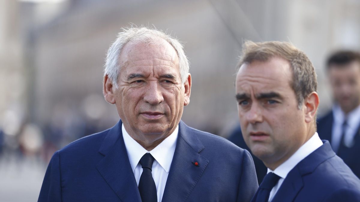 El Gobierno francés anuncia un ajuste presupuestario de 43.800 millones para 2026