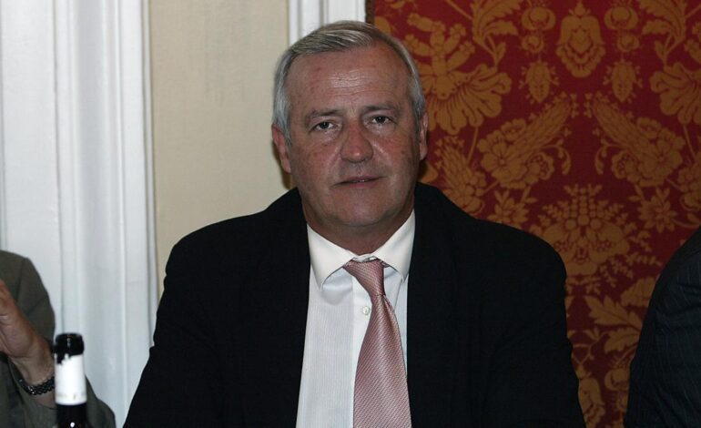 Fallece el exdirector de Port Aventura y Riu Hotels, el empresario mallorquín Lluís Rullan Colom
