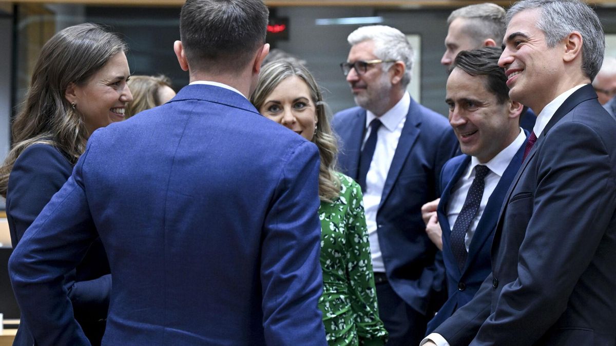 La UE debate la oficialidad del catalán pero no propondrá una votación ante la falta de unanimidad