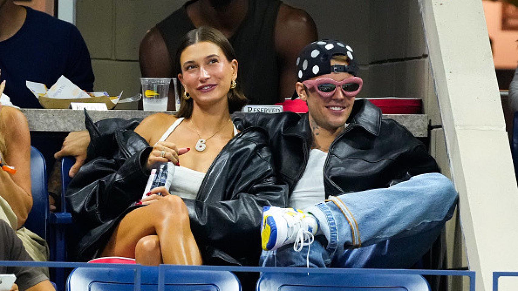 Desvelamos el verdadero motivo por el que Justin y Hailey Bieber han viajado a Mallorca: los detalles del plan