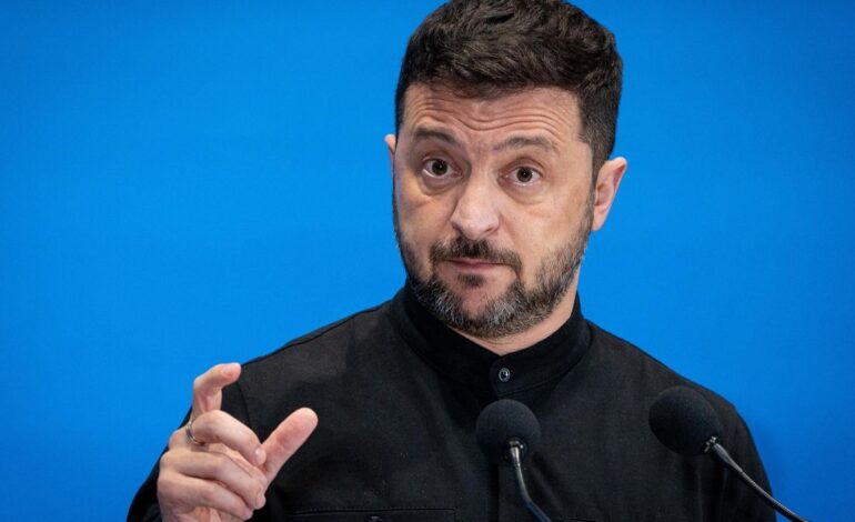 Zelenski cede ante la presión popular y presentará una nueva ley anticorrupción