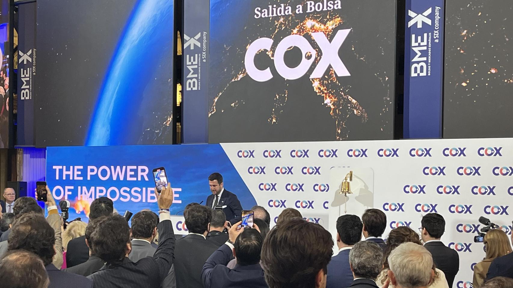 Cox cierra una colocación privada de 115 millones de dólares con Allianz para acelerar su plan estratégico