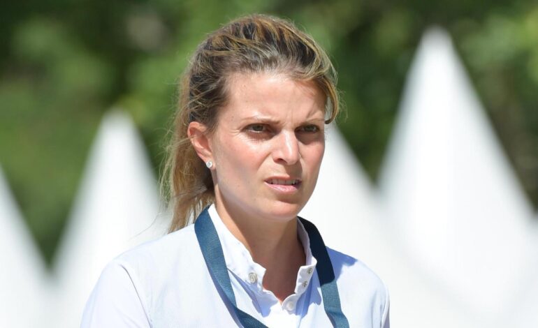 Athina Onassis y su regreso a la esfera pública después de tres años de misterioso ostracismo, recluida en su mansión-granja