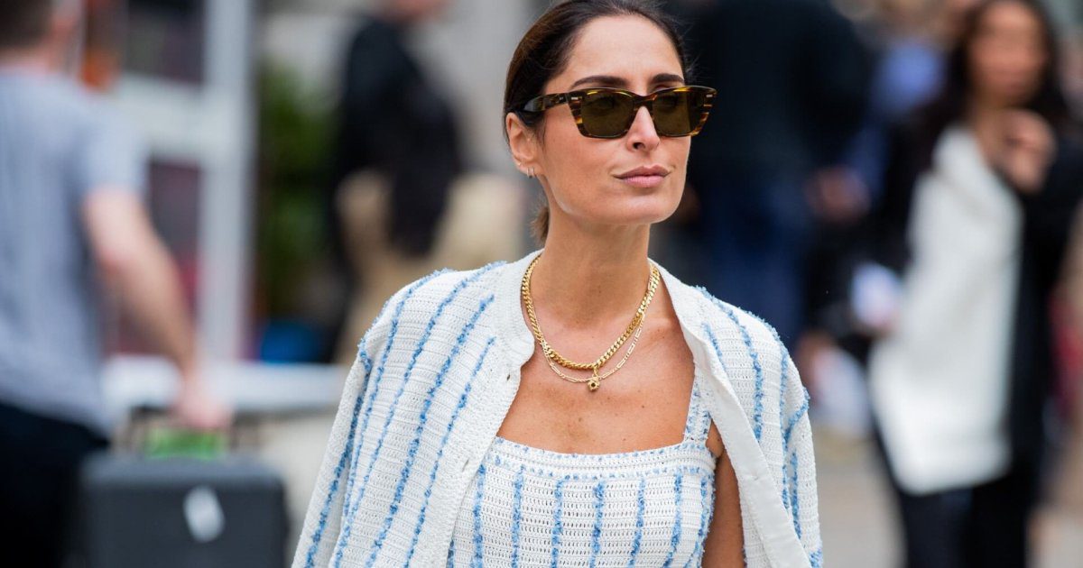 La nueva colección de Zara tiene los vestidos que rejuvenecen y estilizan este verano tanto a los 30 como a los 60