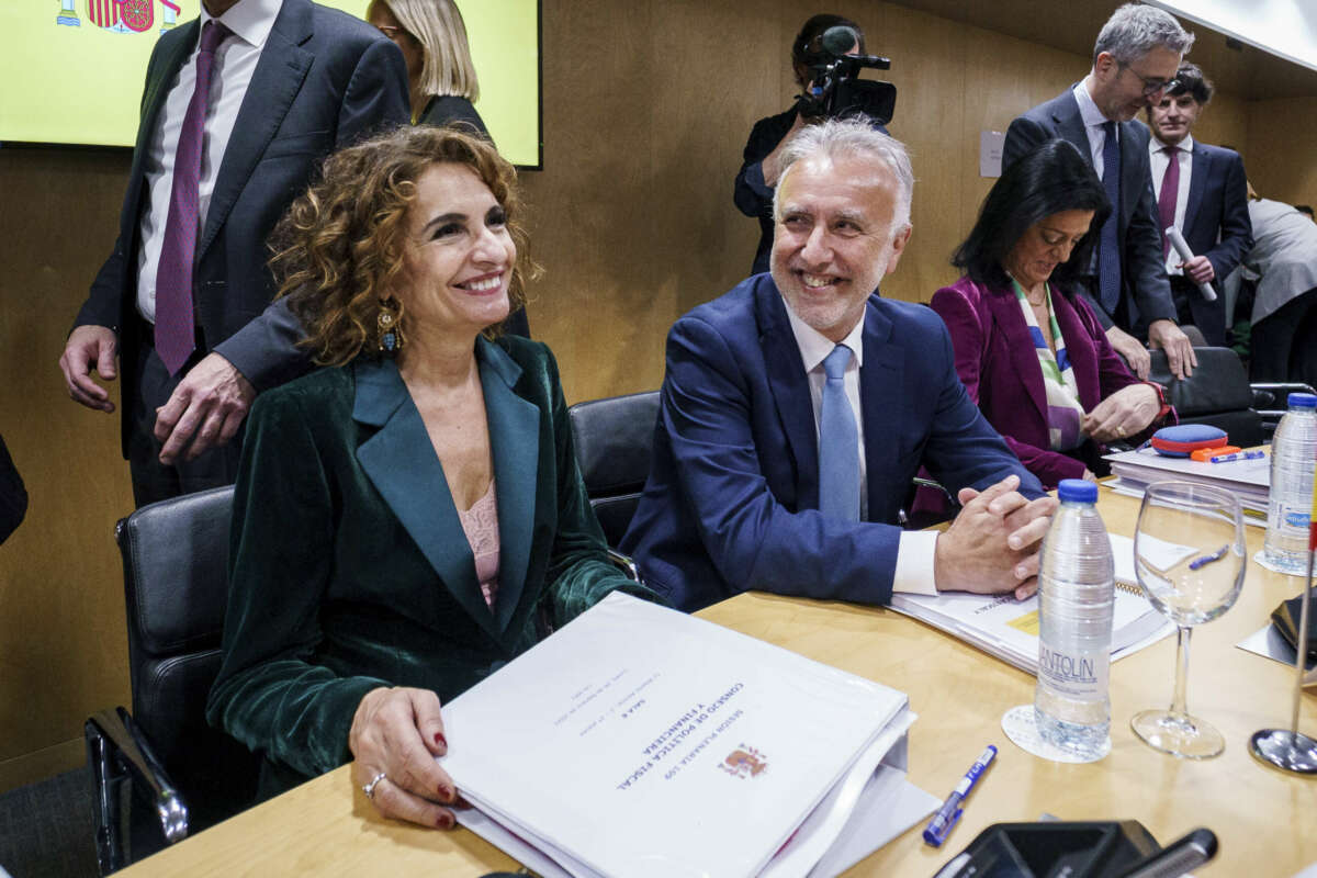 El precedente del reparto de menores con el que el PP puede frenar la negociación del cupo catalán