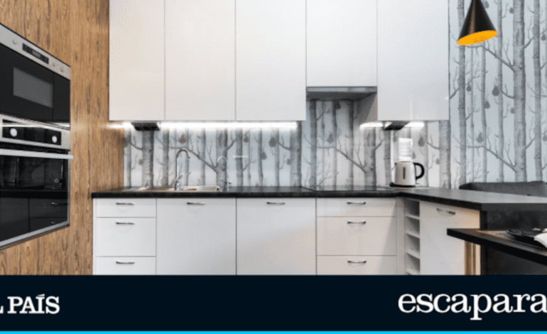 Convierte tu cocina en la más sofisticada con este sencillo truco: papel pintado impermeable en las paredes | Lo más vendido | Escaparate