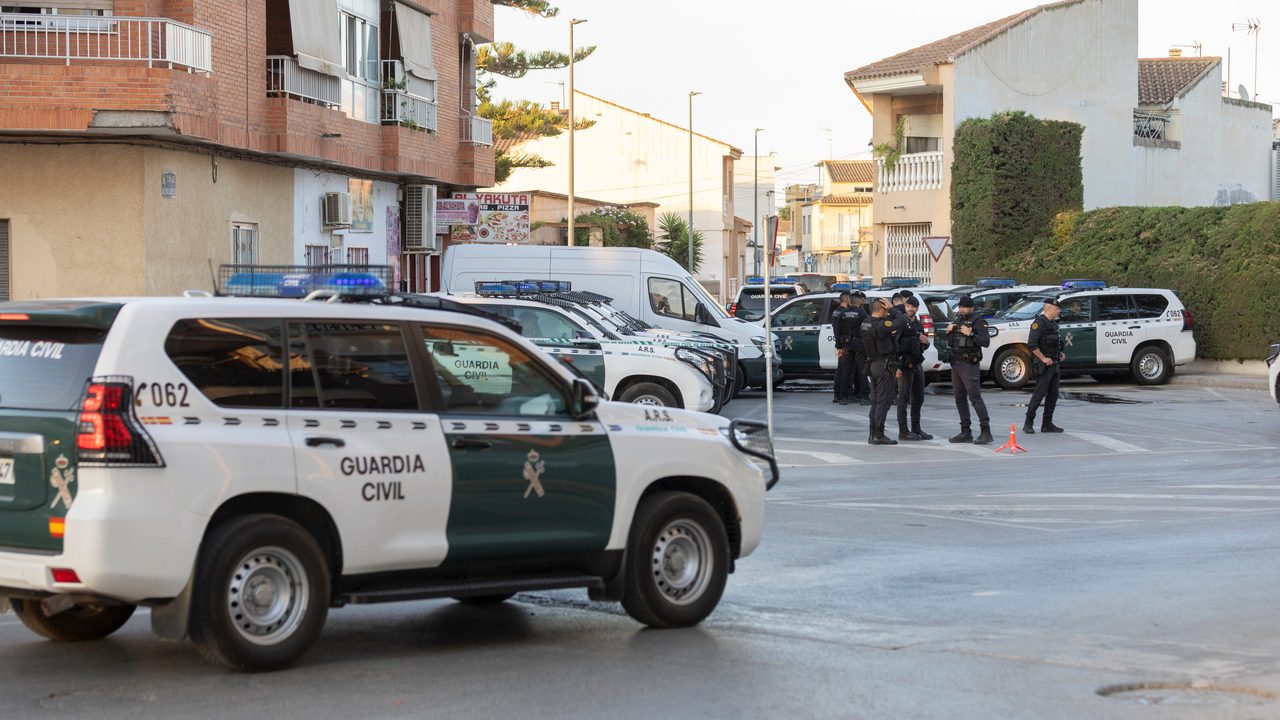 Torre-Pacheco respira tras el pinchazo de la segunda convocatoria ultra de «cacería» al migrante