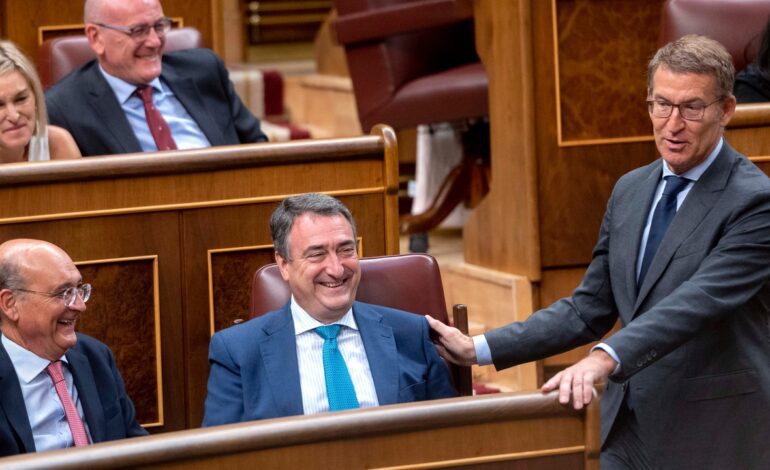 Feijóo busca abrir relaciones con el PNV tras meses de duras críticas desde Génova