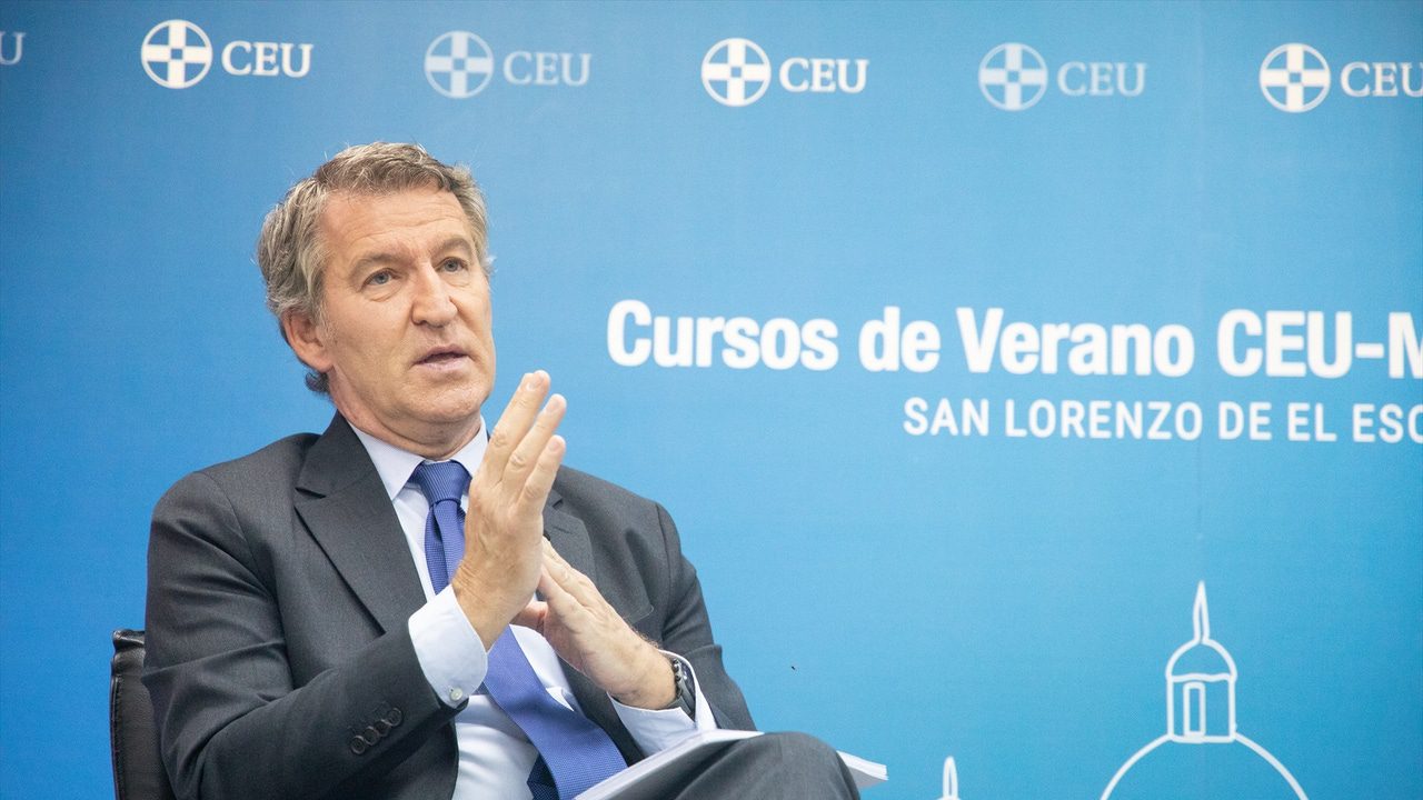 Feijóo se acerca a Vox y pide la deportación «inmediata» de los migrantes irregulares que delincan: «Debemos ser contundentes»