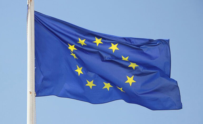 Bruselas sopesa un pacto con Trump que incluiría un arancel general del 15%