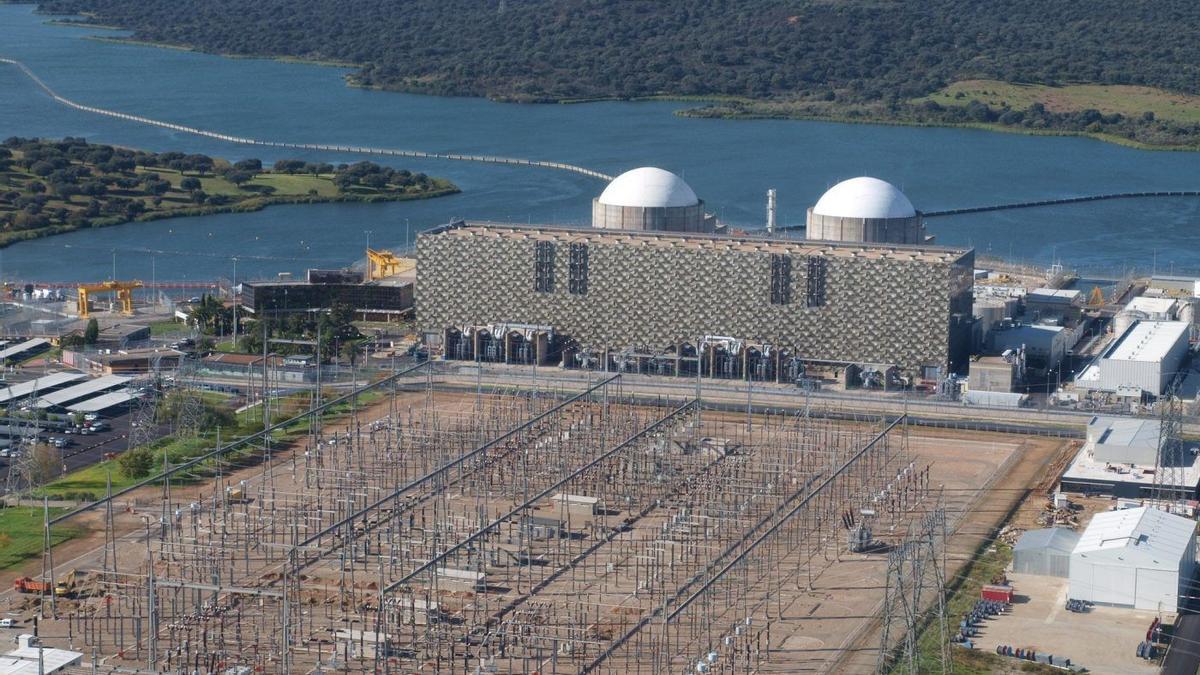 CENTRALES NUCLEARES | El Gobierno exige a Iberdrola, Endesa y Naturgy que se pongan de acuerdo entre ellas antes de renegociar el cierre de nucleares