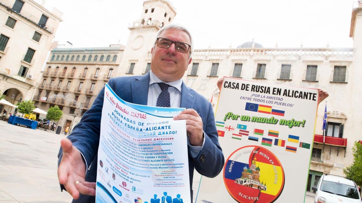 GUERRA RUSIA-UCRANIA | El presidente de la Casa de Rusia en Alicante presume ante Moscú de las campañas que desarrolla en España a favor del Kremlin
