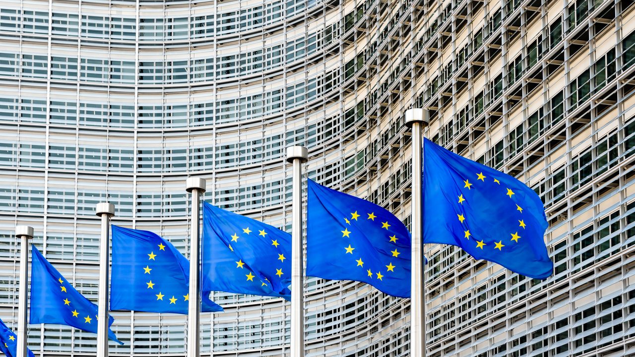 La UE prepara un «impuestazo» al tabaco en los nuevos presupuestos