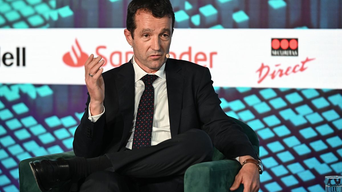 Indra busca blindar su fusión con Escribano y esquivar los tribunales con una comisión de independientes