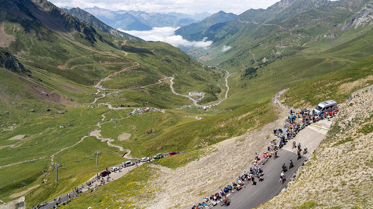 Conoce las cimas más míticas por las que pasa el Tour de Francia