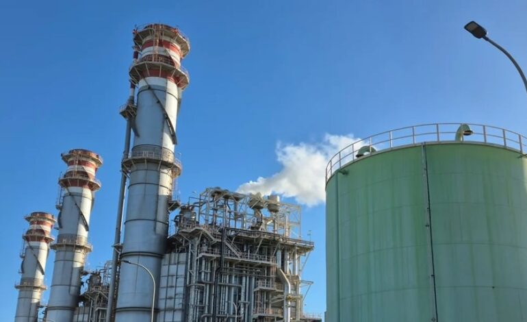 más renovables con el uso de gas disparado un 38% para producir luz