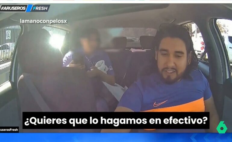 Un conductor de VTC echa a un cliente del coche porque no quiere pagar en efectivo