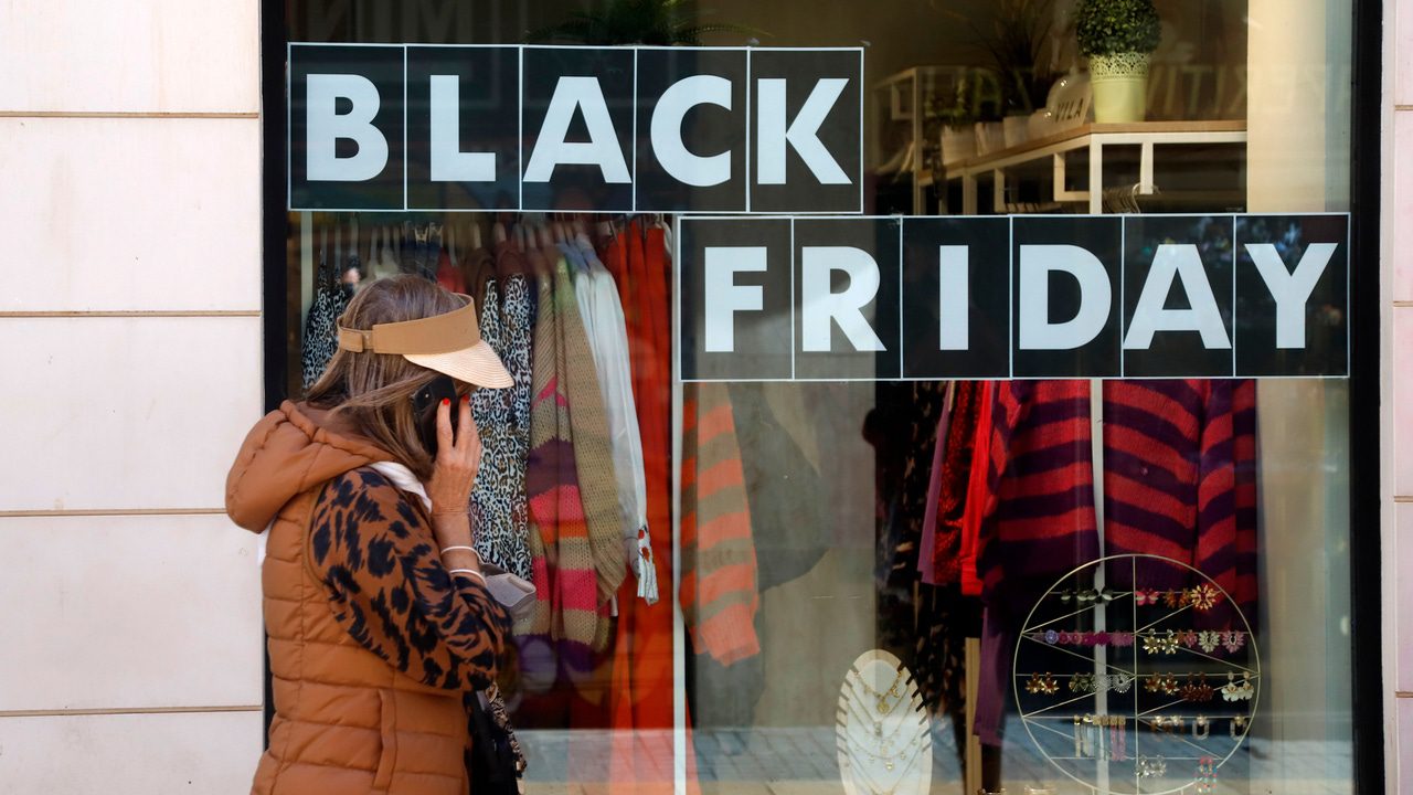 Consumo sanciona a siete empresas online por realizar falsas rebajas en ‘Black Friday’