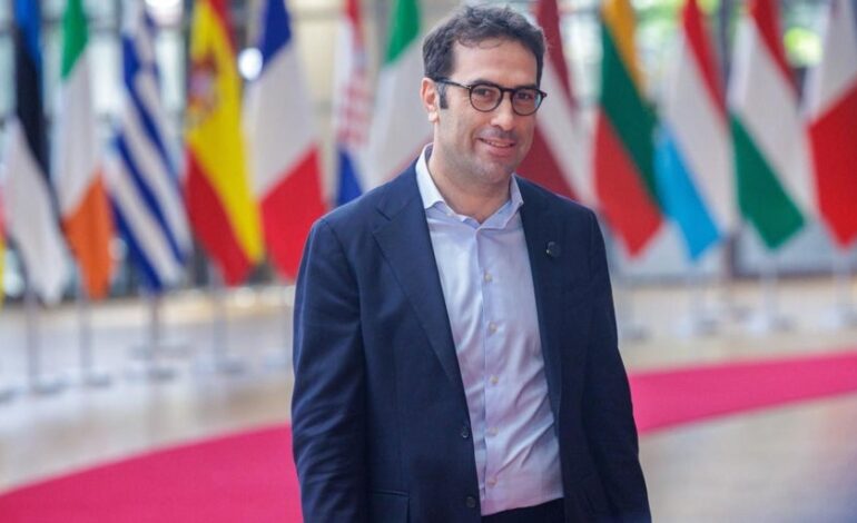Cuerpo no logra apoyos y el Gobierno fracasa por segunda vez en su asalto al Eurogrupo