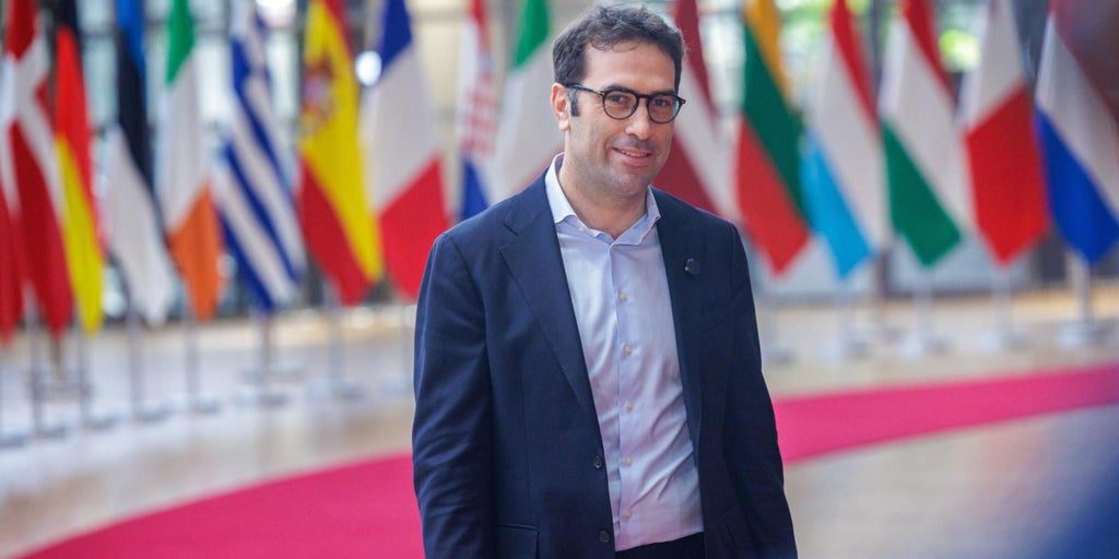 Cuerpo no logra apoyos y el Gobierno fracasa por segunda vez en su asalto al Eurogrupo