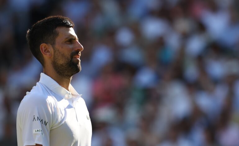 Djokovic explotó contra su equipo ante el ‘baile’ de Sinner: «Observa y calla»