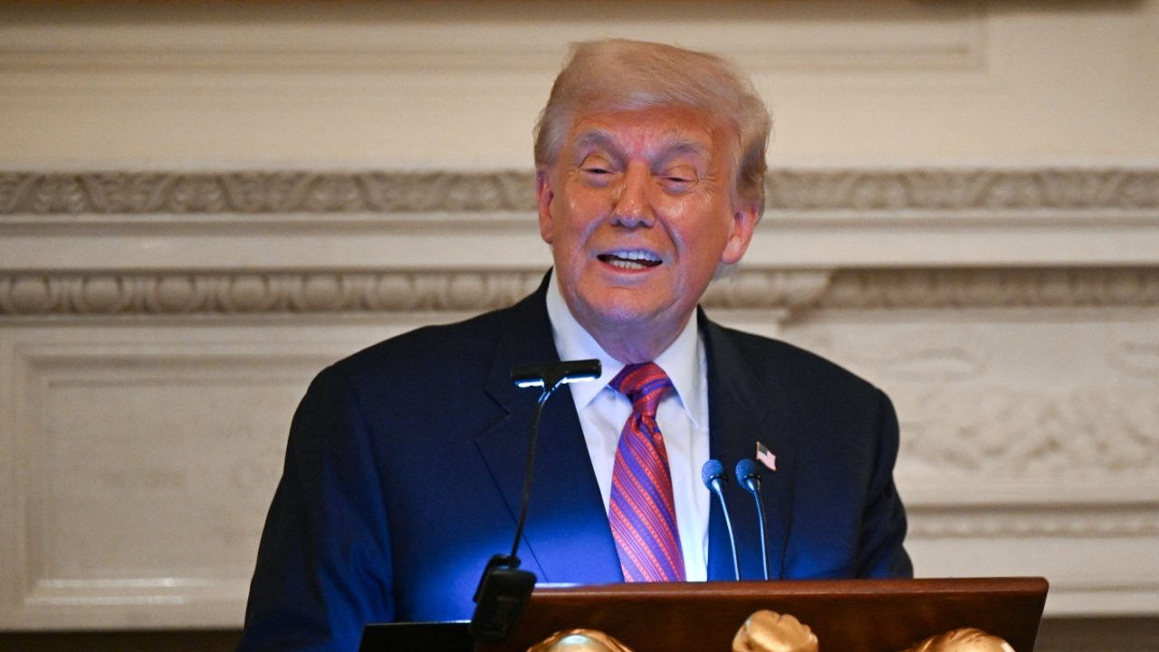 Trump presenta una «demanda enérgica» contra el ‘Wall Street Journal’ de Murdoch por su supuesta carta «obscena» a Epstein