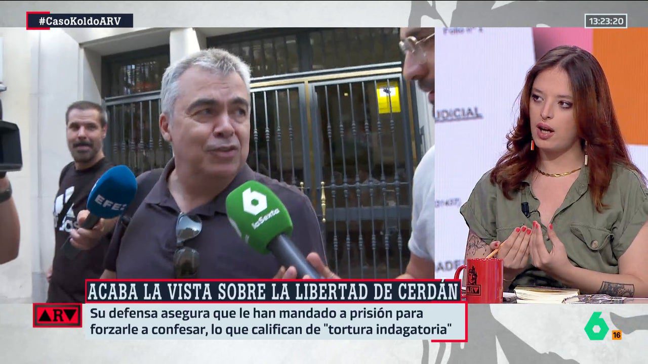Es un circo vergonzoso; la política parece un lodazal donde todo el mundo está para su enriquecimiento