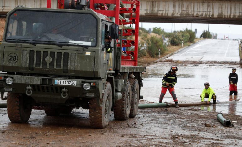 La UME se despliega en Aragón tras los daños causados por las fuertes lluvias en la Ribera del Ebro (Zaragoza)