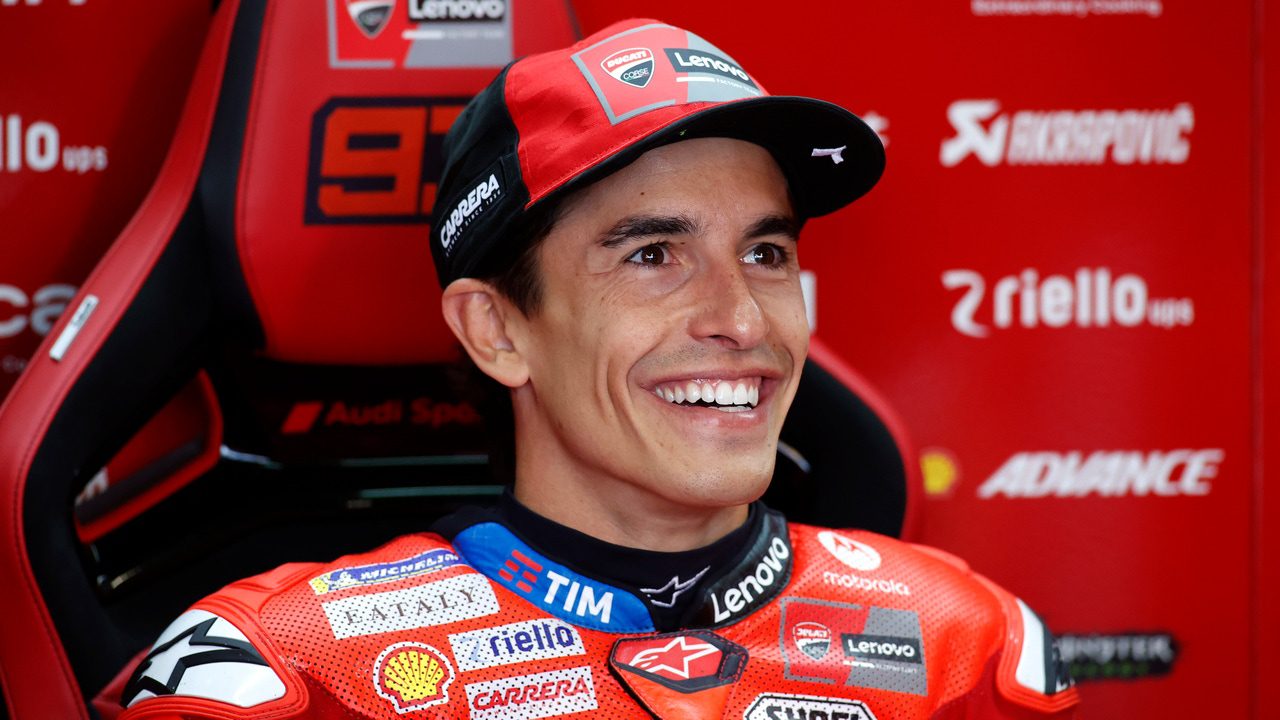 Hace que parezca que los demás están en Moto2