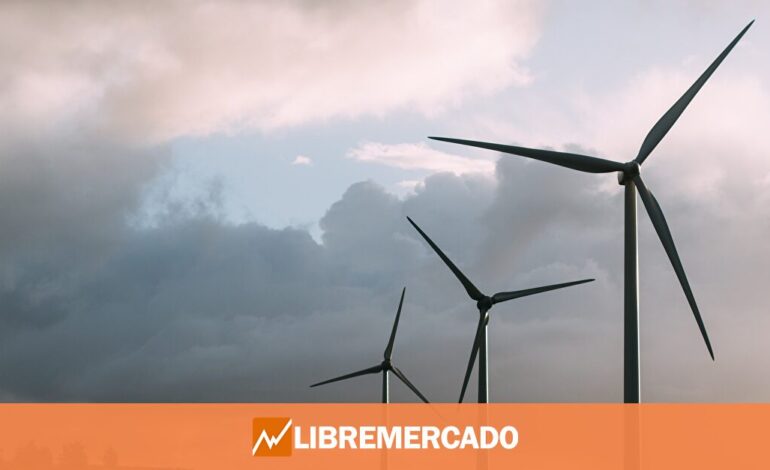 La justicia de Bélgica ordena embargar una cuenta bancaria de España debido a los impagos de las renovables