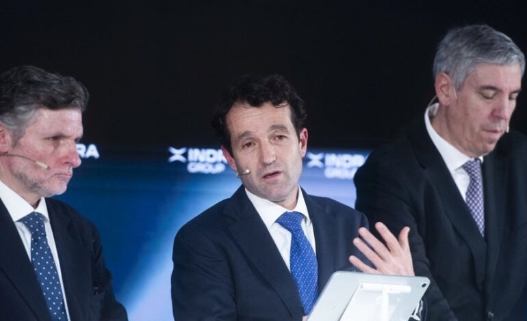 El presidente de Indra estima que cuenta ya con el 60% de apoyo del consejo para comprar su empresa