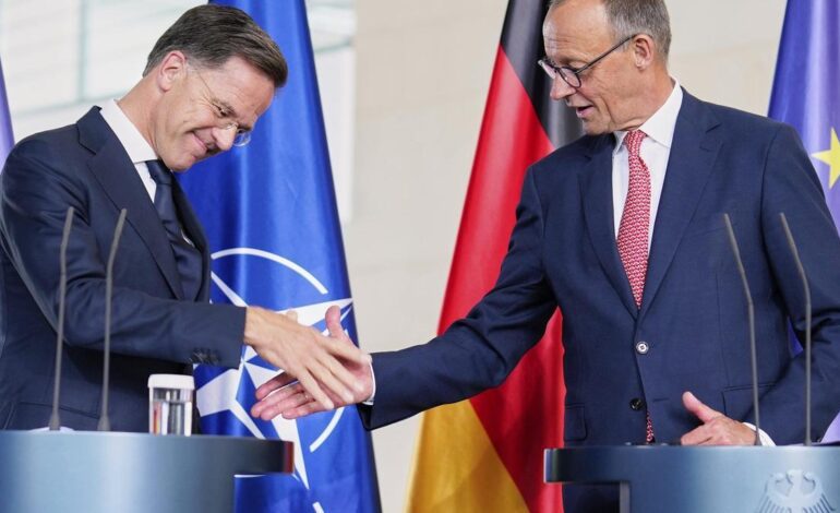 Rutte sugiere en Alemania el peligro de una «tercera guerra mundial» concertada entre China y Rusia