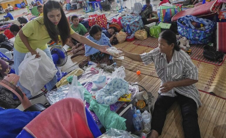 Los líderes de Tailandia y Camboya se verán las caras para frenar la guerra