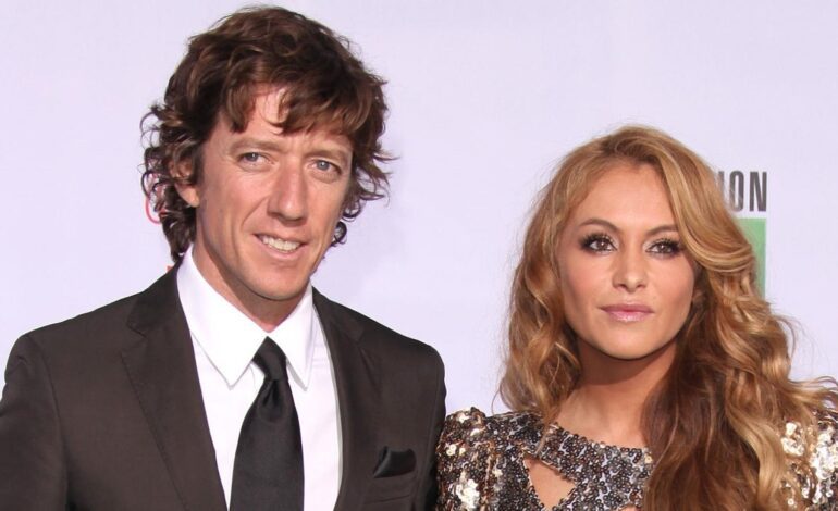 Paulina Rubio acusa a su exmarido Colate Vallejo-Nágera de tener «secuestrado» al hijo de ambos, Andrea Nicolás