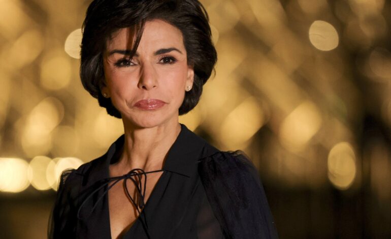 Rachida Dati, una ministra y aspirante a alcaldesa de París en apuros