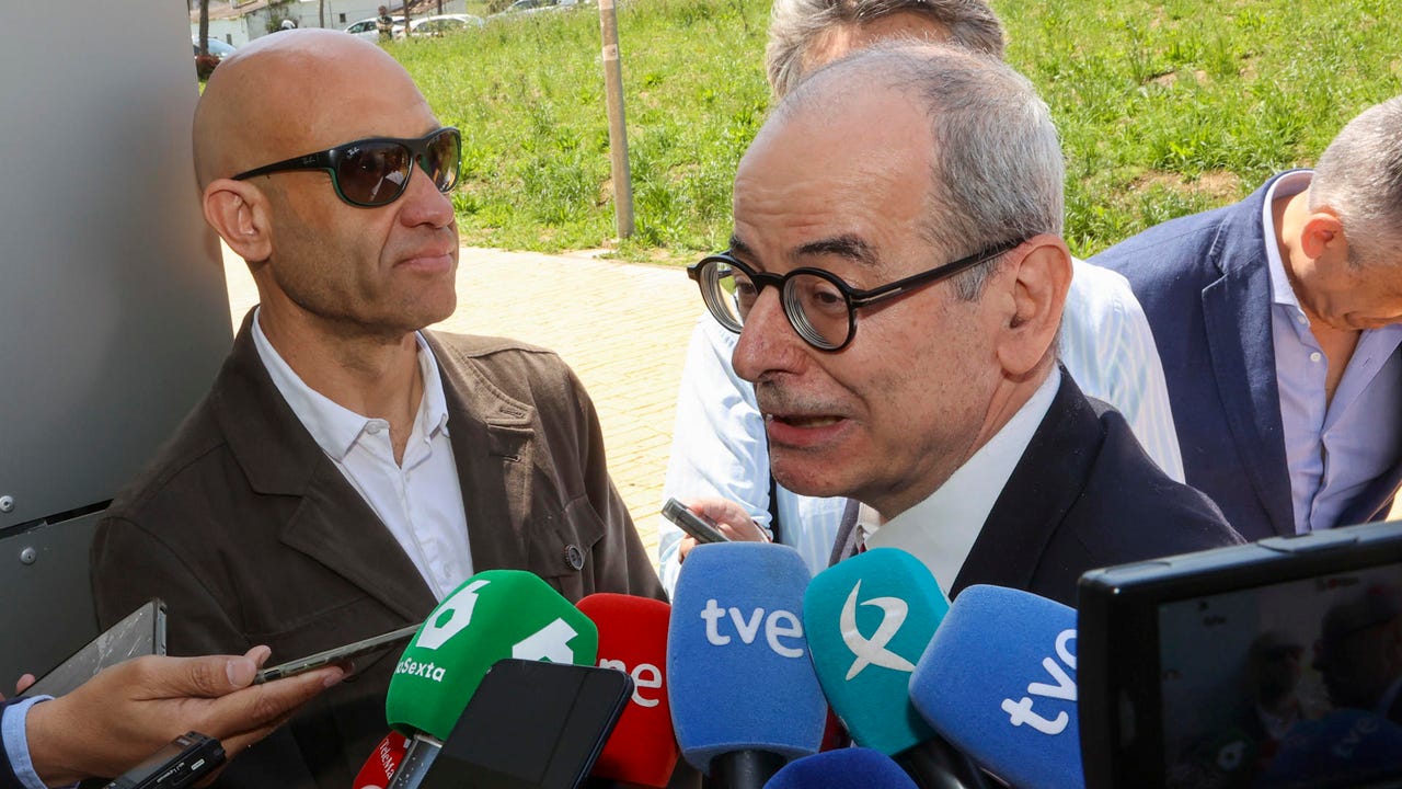 El exasesor de Moncloa investigado en la causa del hermano de Sánchez renuncia a su puesto en la Diputación de Badajoz
