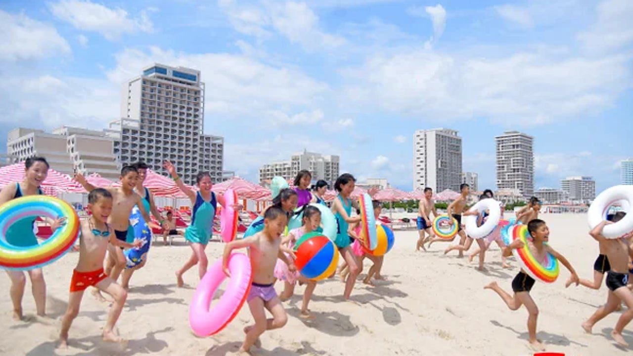 Corea del Norte inaugura un lujoso resort costero y se prepara para recibir turistas rusos