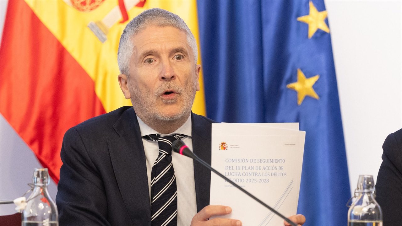 España no necesita falsos salvapatrias