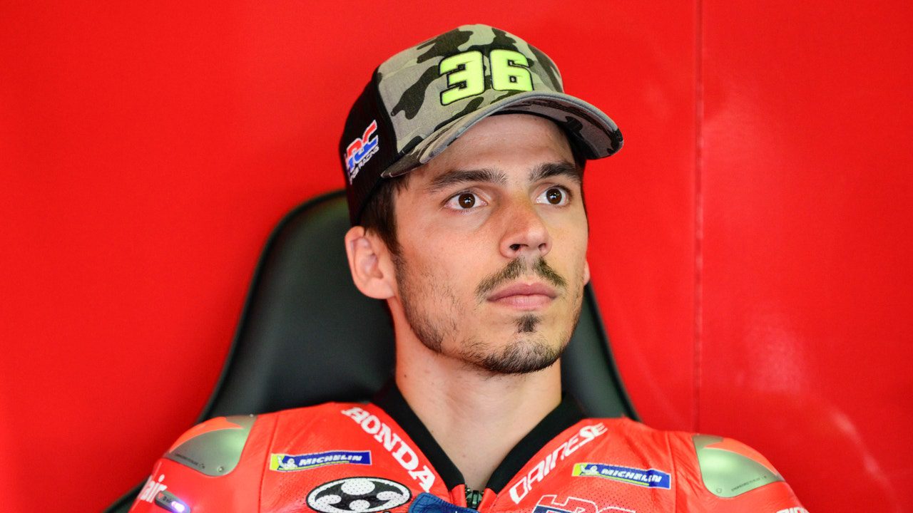 Joan Mir dispara contra Alex Márquez por el accidente en Brno: «Me ha tirado»