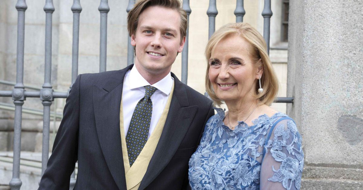 Todas las madrinas de boda +50 copiarán el truco de esta madre para sus looks de invitada este verano