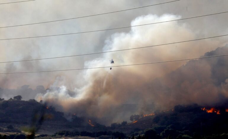 El incendio de la sierra de Córdoba se reactiva de madrugada tras una «evolución favorable» durante la noche