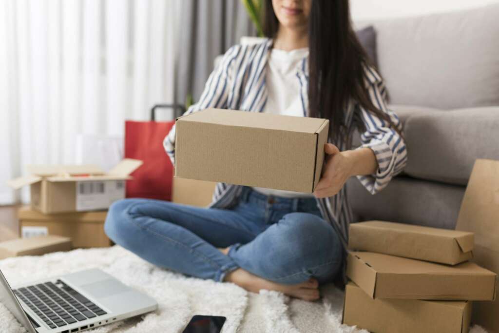 Paquetes no solicitados, la estafa viral que está afectando a usuarios de Amazon y Temu