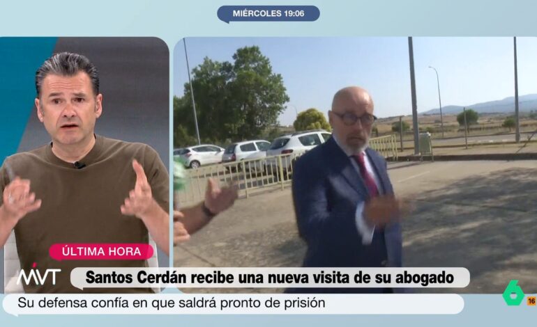 No podrá ni liderar el club de lectura con tanta interrupción