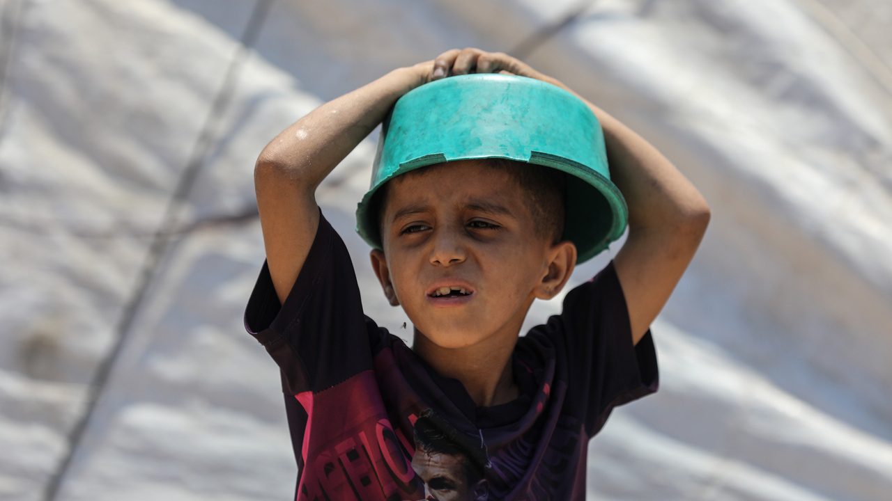 La UNRWA denuncia tener el equivalente a 6.000 camiones de comida y medicinas esperando para entrar en Gaza