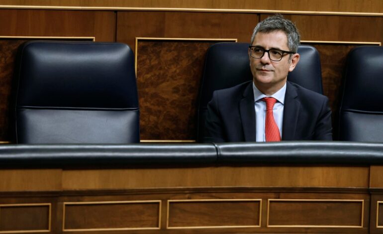El Supremo frustra el intento del juez Peinado de imputar a Bolaños en el caso de Begoña Gómez ante la «absoluta ausencia de cualquier delito»