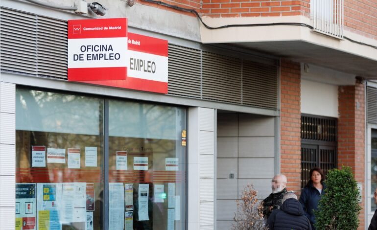 El empleo en España registra un nuevo máximo histórico al superar por primera vez los 22 millones de ocupados