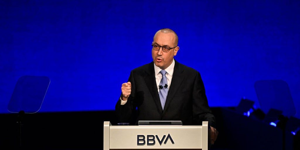 BBVA decidirá tras la junta de accionistas del Sabadell si retira la opa y deja en el aire llevar al Gobierno al Supremo