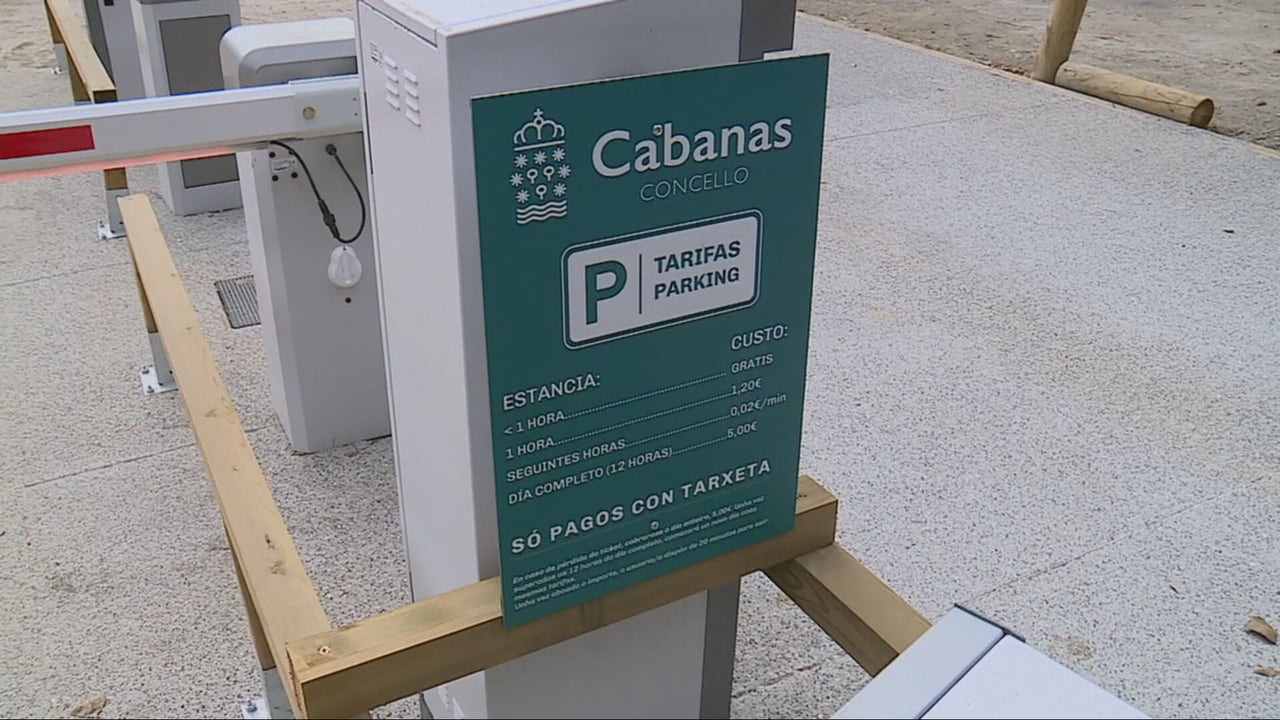 Pagar por aparcar cerca de la playa, la nueva medida de varios ayuntamientos de localidades costeras